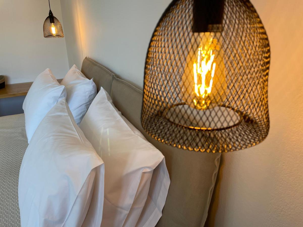 Golden Evelyn Aparthotel อายา ปารัสเกวี ภายนอก รูปภาพ
